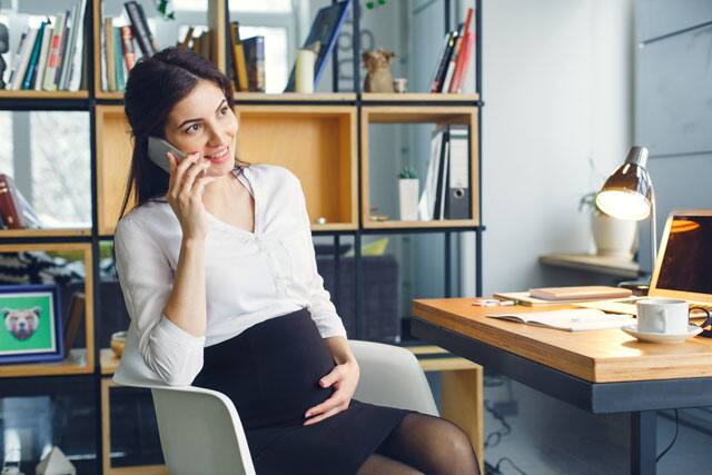 שיניים רגישות בהריון? למה לצפות