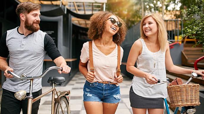 הכינו את ערכת הלבנת השיניים הביתית שלכם